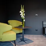 Boutique Hotel, La Cour De La Reine, Rooftop & Bistronomique Restaurant Hotel Spa