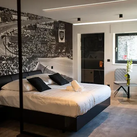 Boutique Hotel, La Cour De La Reine, Rooftop & Bistronomique Restaurant Hotel Spa