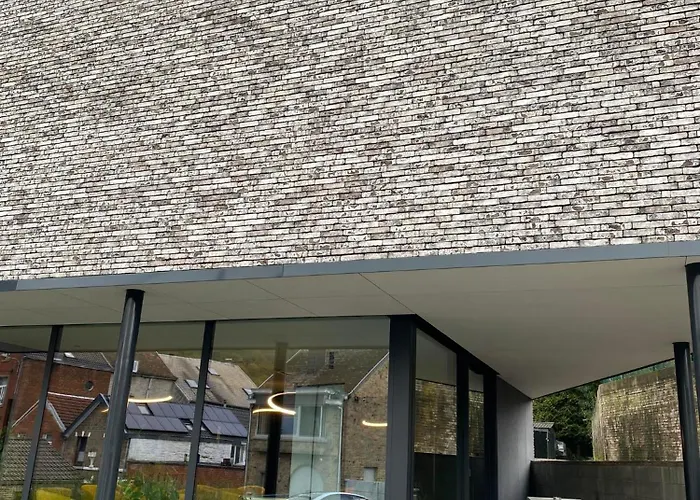 Boutique Hotel, La Cour De La Reine, Rooftop & Bistronomique Restaurant 4* Spa